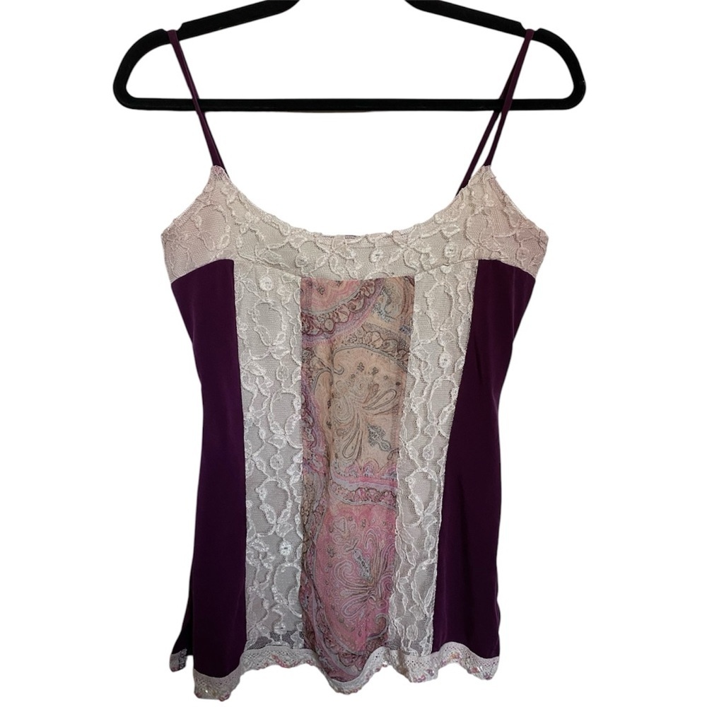 Vanity Fair Elegant Purple and White Lace Women's Top Size Small